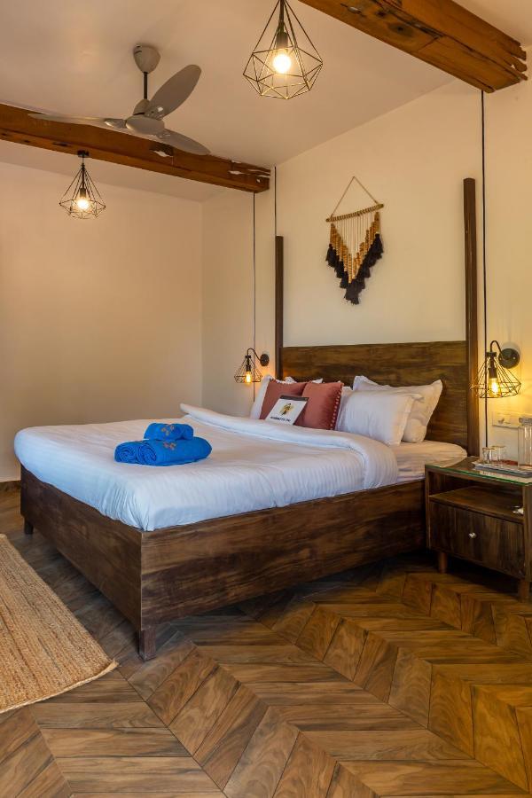 Saffronstays Apricus Farm, Karjat Luaran gambar
