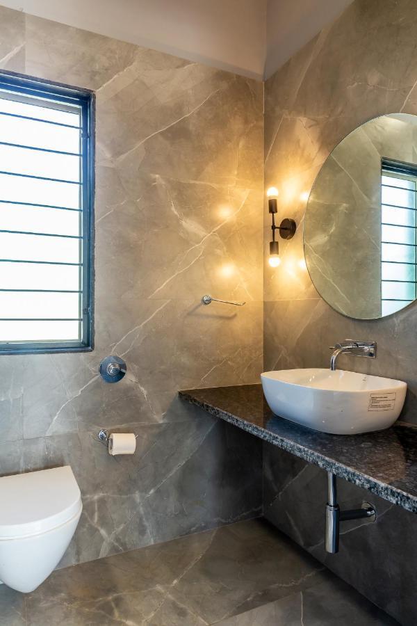 Saffronstays Apricus Farm, Karjat Luaran gambar