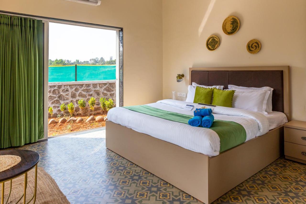 Saffronstays Apricus Farm, Karjat Luaran gambar